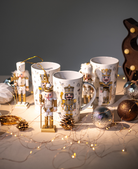 NUTCRACKER